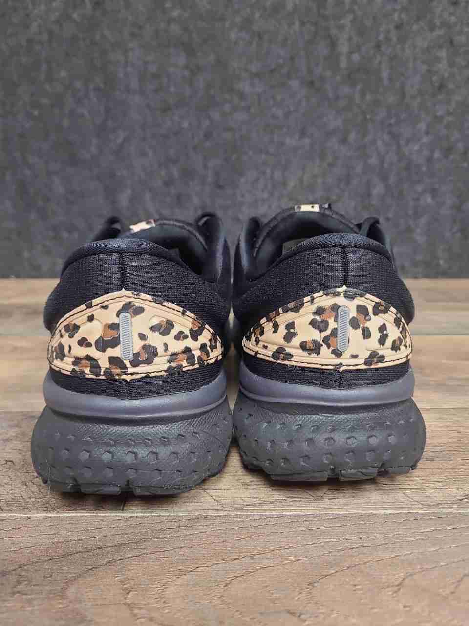 Brooks Glycerin 18 Black Leopard Print Running Shoes Women's Size 8