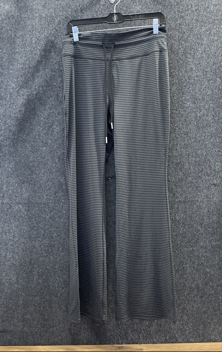 Halara Women's Black Striped Flared Leggings Drawstring Pockets NWT Sz L