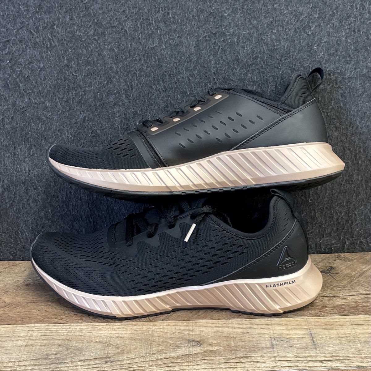 Reebok Flashfilm Train Black Rose Gold Women's Training Shoes Size 9.5