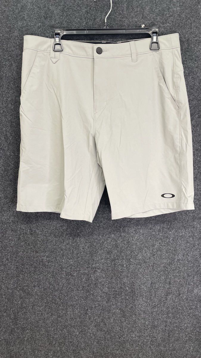 Oakley Men's Take Pro Golf Shorts Gray Nylon Stretch Technical Sz 36