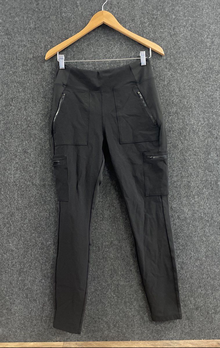 Athleta Women's Black Headlands Hybrid Cargo Tights Zipper Pockets Pants Sz 8