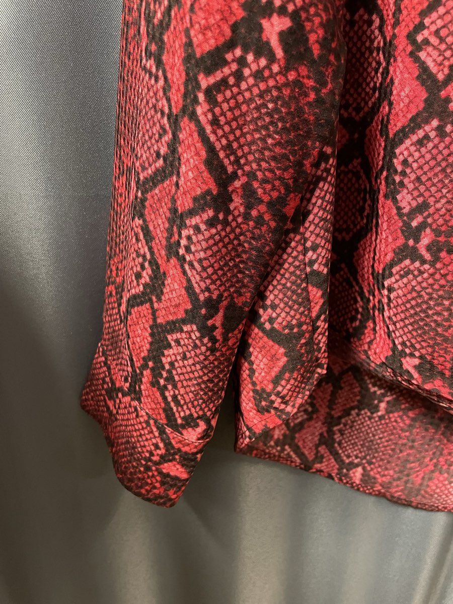 Michael Kors Women's Red Snakeskin Print Long Sleeve Surplice Blouse Size M