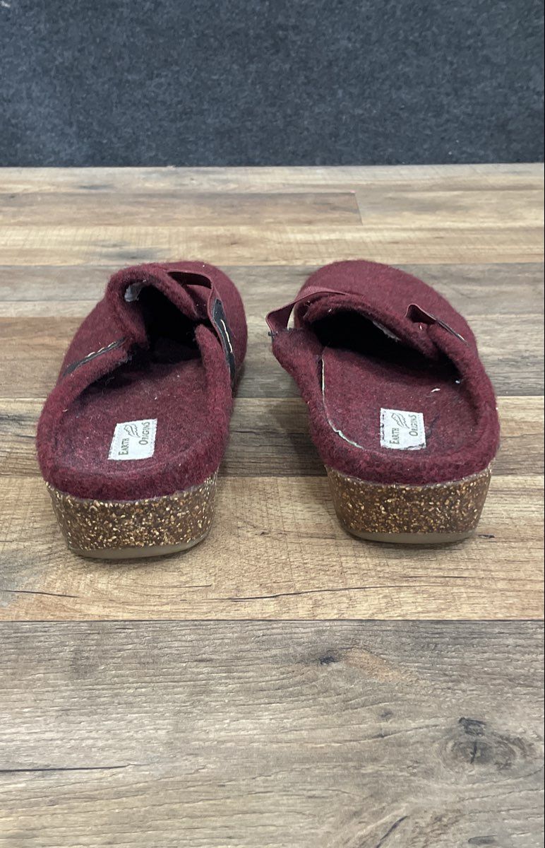 Earth Origins Jenna Burgundy Felt Fabric Slip On Mule Clogs Women's Size 7M