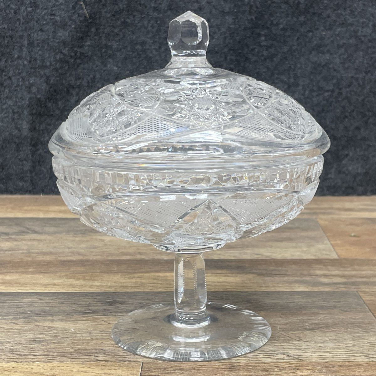 Vintage Pressed Glass Starburst Lidded Pedestal Candy Dish Compote Clear 7.5"
