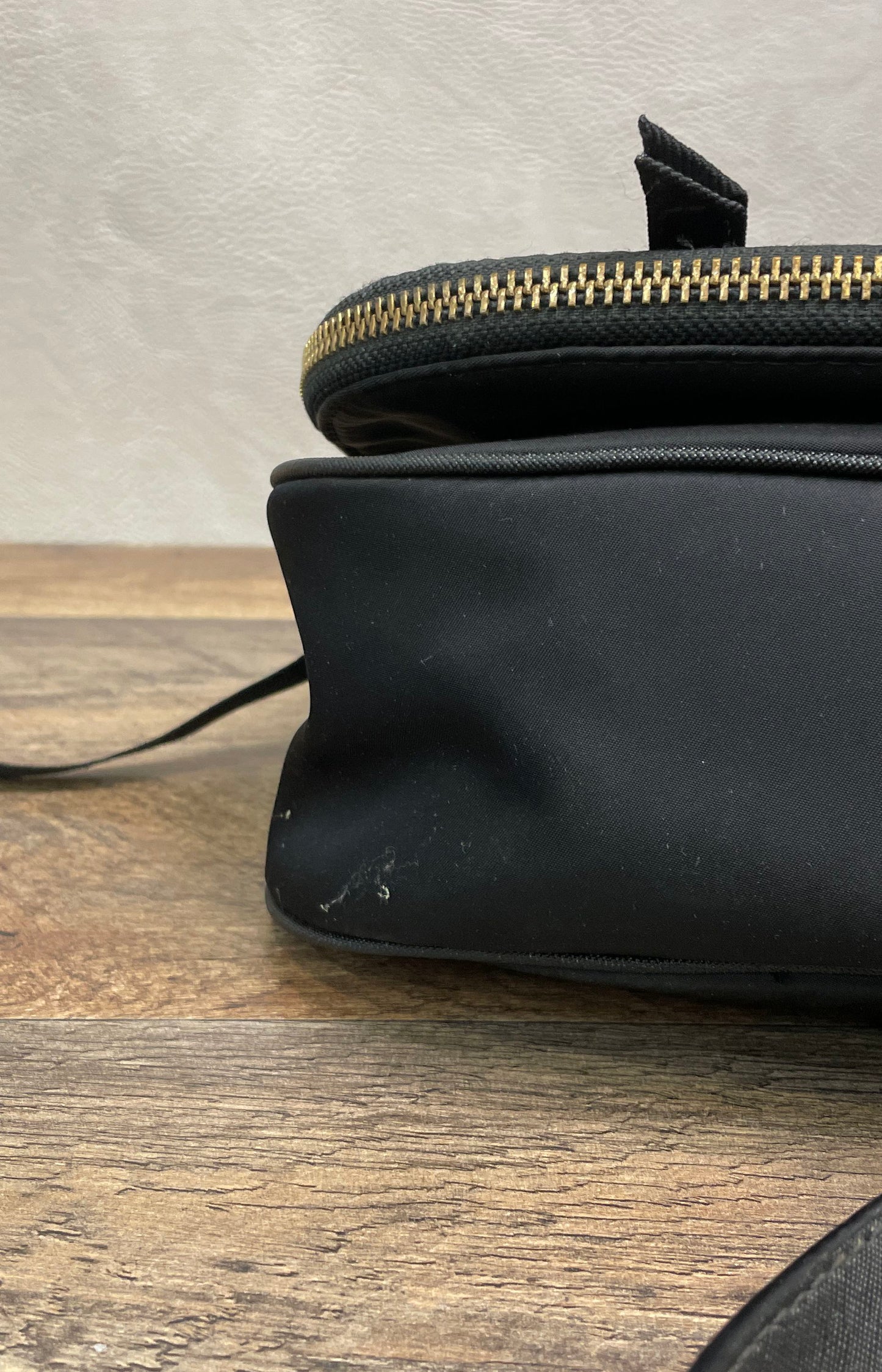 Marc Jacobs Black Nylon Crossbody Messenger Bag Gold Hardware