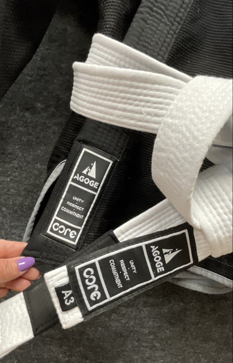 Agoge Core Brave Unisex Martial Arts BJJ Gi Jacket Black White Belt Sz A1