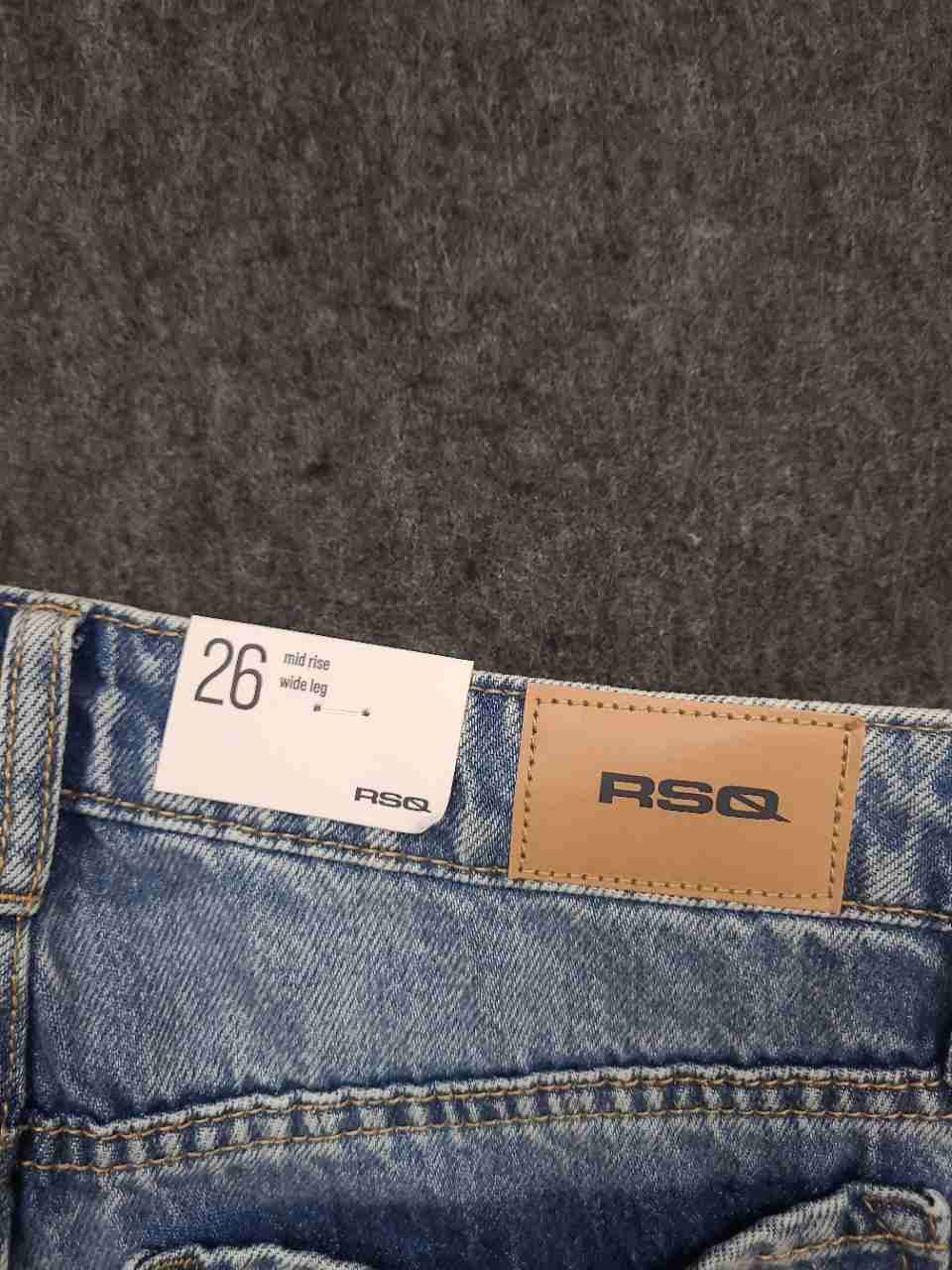 RSQ Women's Mid Rise Wide Leg Jeans Light Wash Blue NWT Size 26