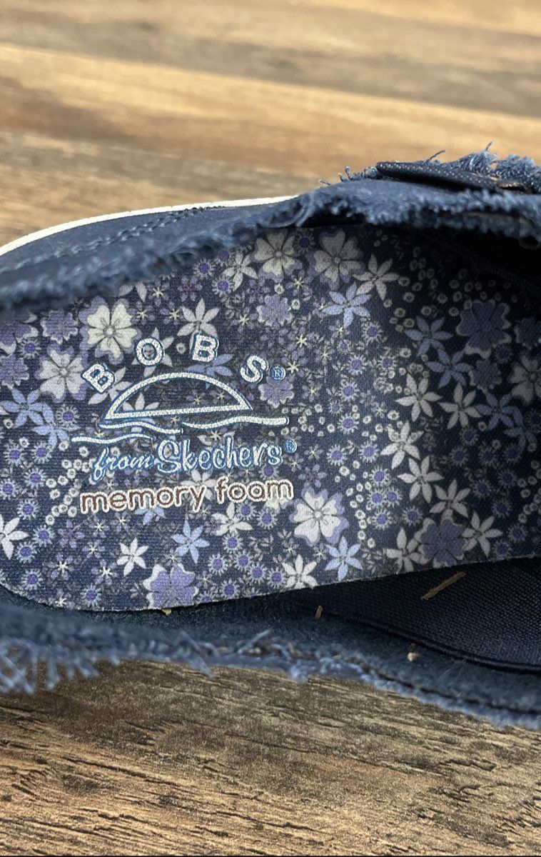 Skechers BOBS Beach Bingo Navy Canvas Slip-On Sneakers Women's Size 11 NWT