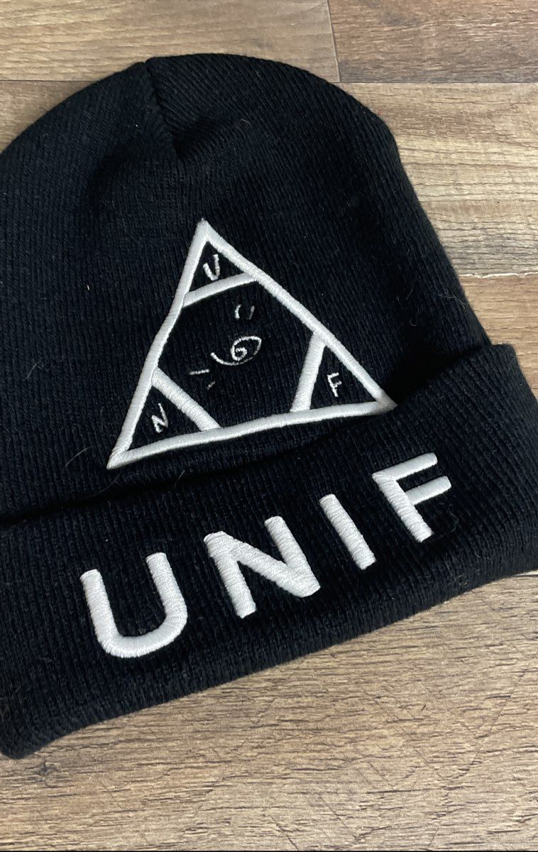 UNIF Reverb Reversible Beanie Hat Black Triangle Logo Knit Cuffed Unisex OS