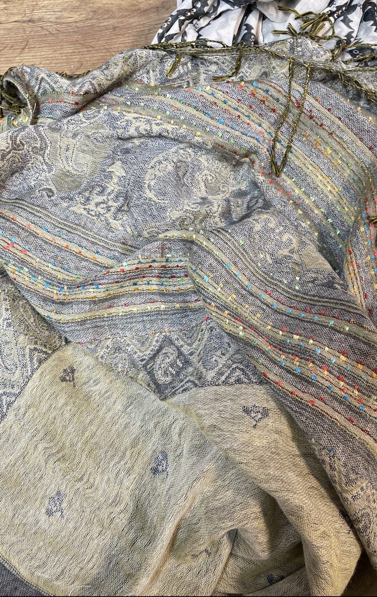 Mixed Brand Women's Scarf Lot 5pc Pashmina Silk Blend Polyester Printed Fringe