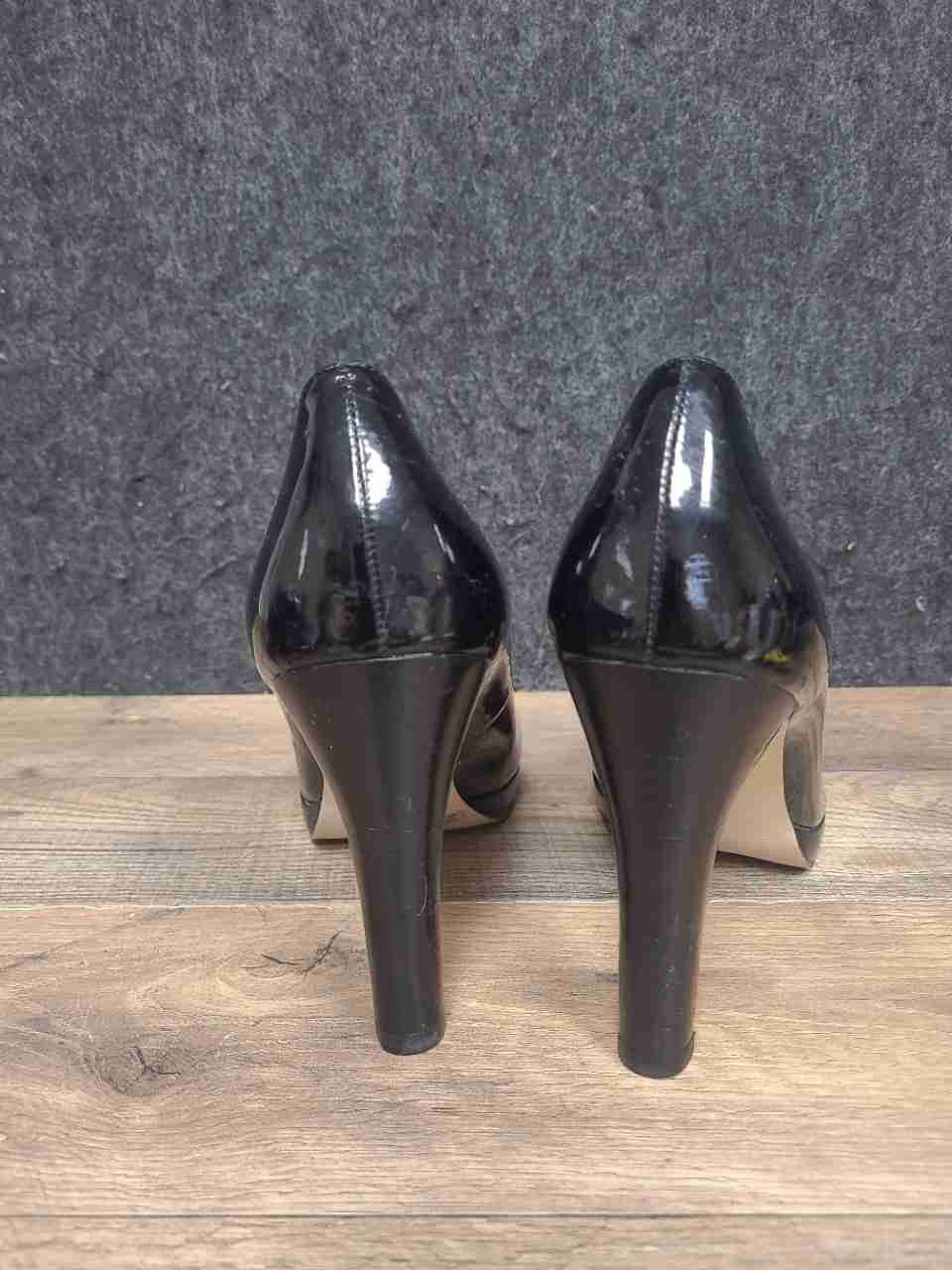 Jessica Simpson Black Patent Leather Platform Peep Toe Pumps Size 10B