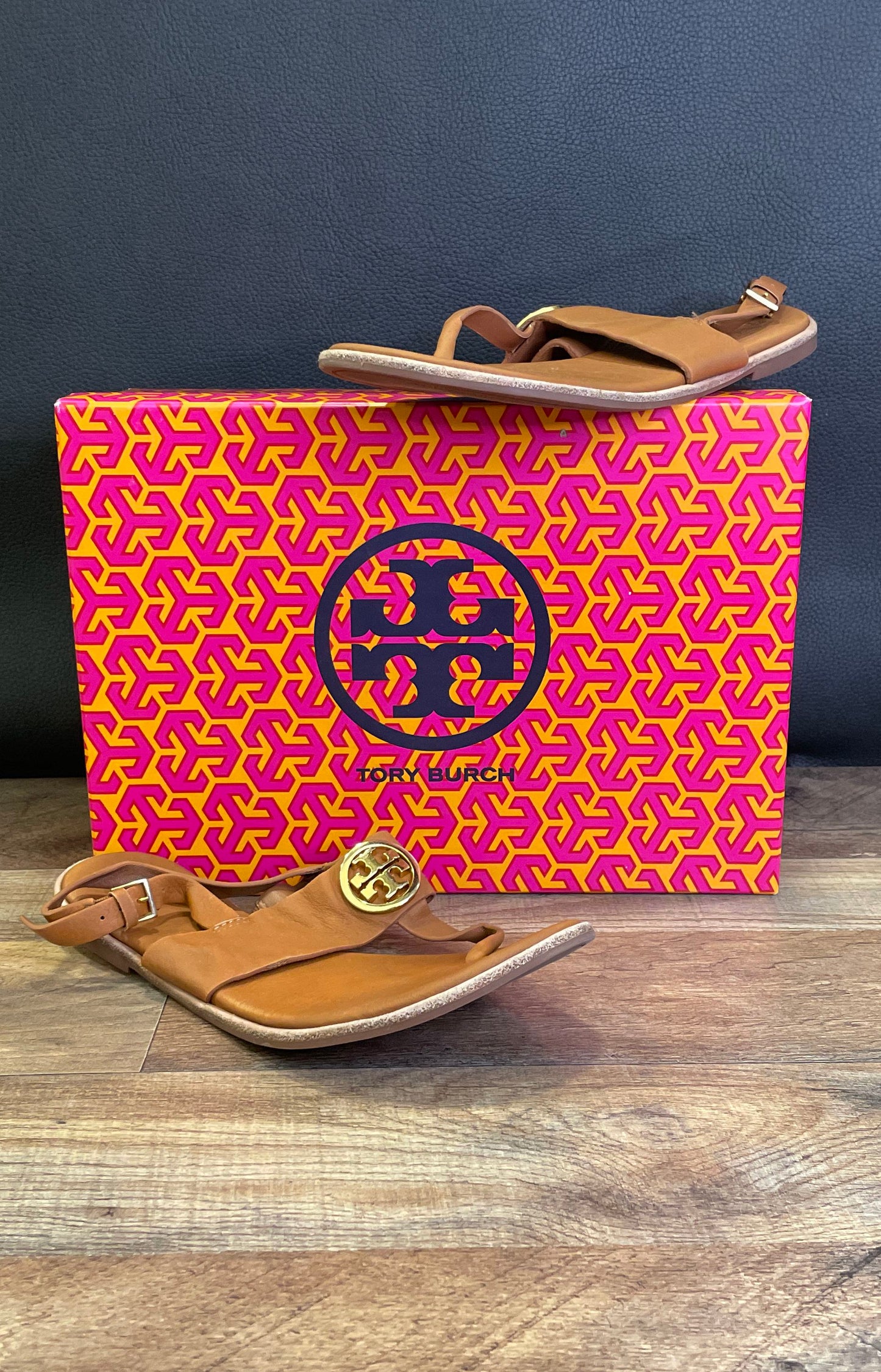 Tory Burch Miller Ankle Strap Tan Leather Gold Logo Medallion Sandals Size 8.5