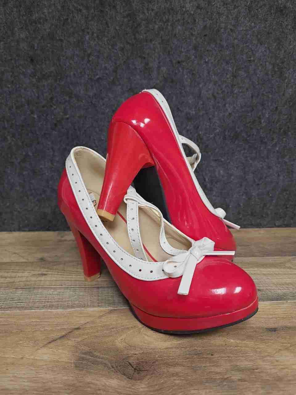 Pixie Cove Red White Patent Rockabilly Pinup Platform T-Strap Bow Heels Size 37