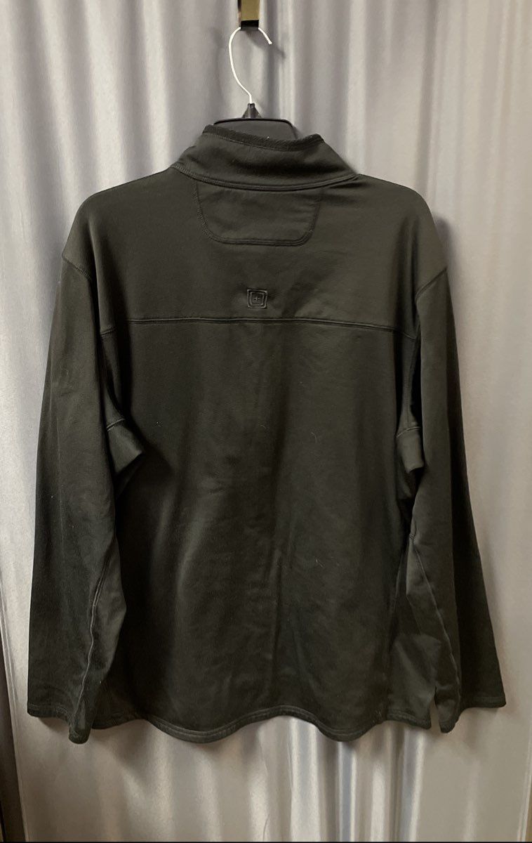 5.11 Tactical Men's Black 1/2 Zip Pullover Mock Neck Chest Pocket Sz XL