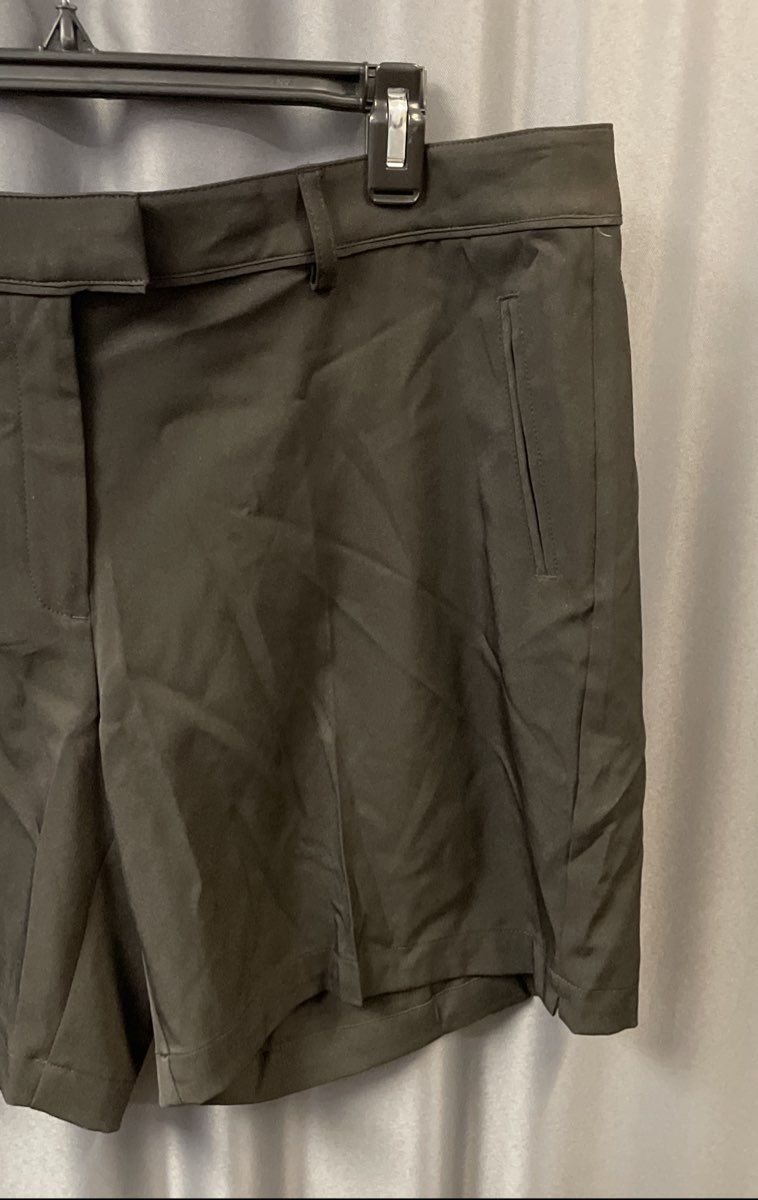 NWT Lady Hagen Women's Black Hagen Core Golf Shorts Size 14