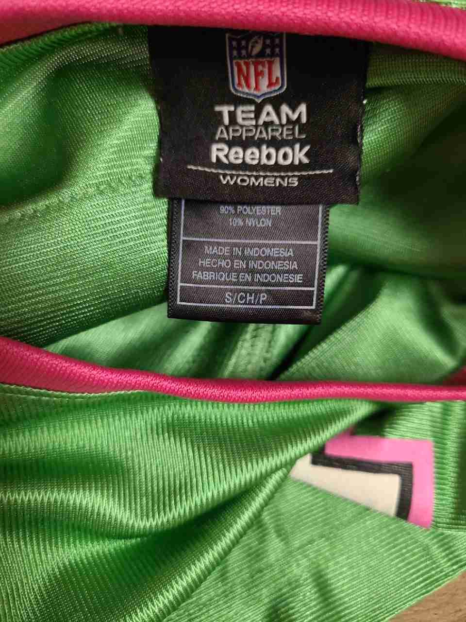 Reebok Women's Green Bay Packers Aaron Rodgers 12 Jersey Green Pink Sz S