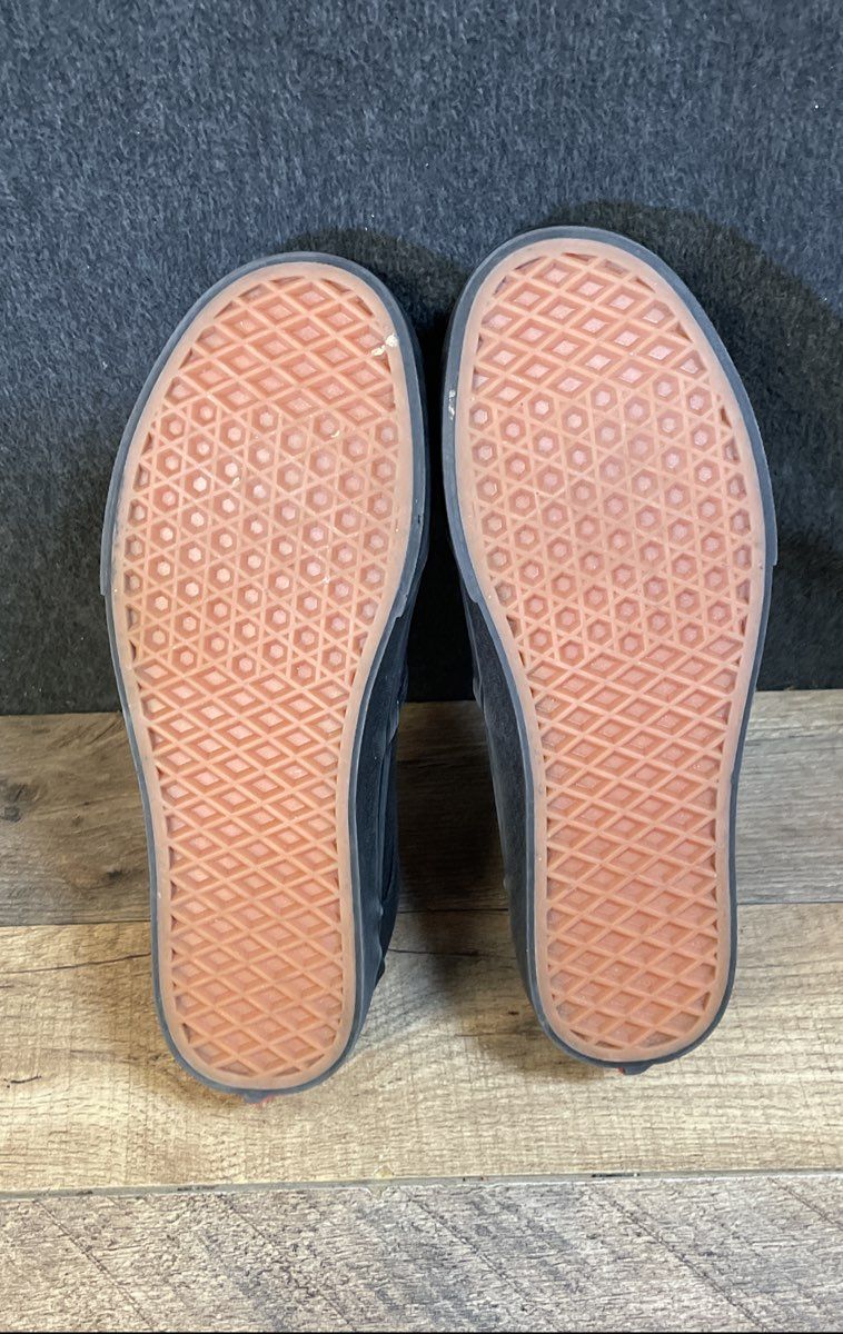 Vans Classic Slip-On Black Canvas Sneakers Women's Size 9