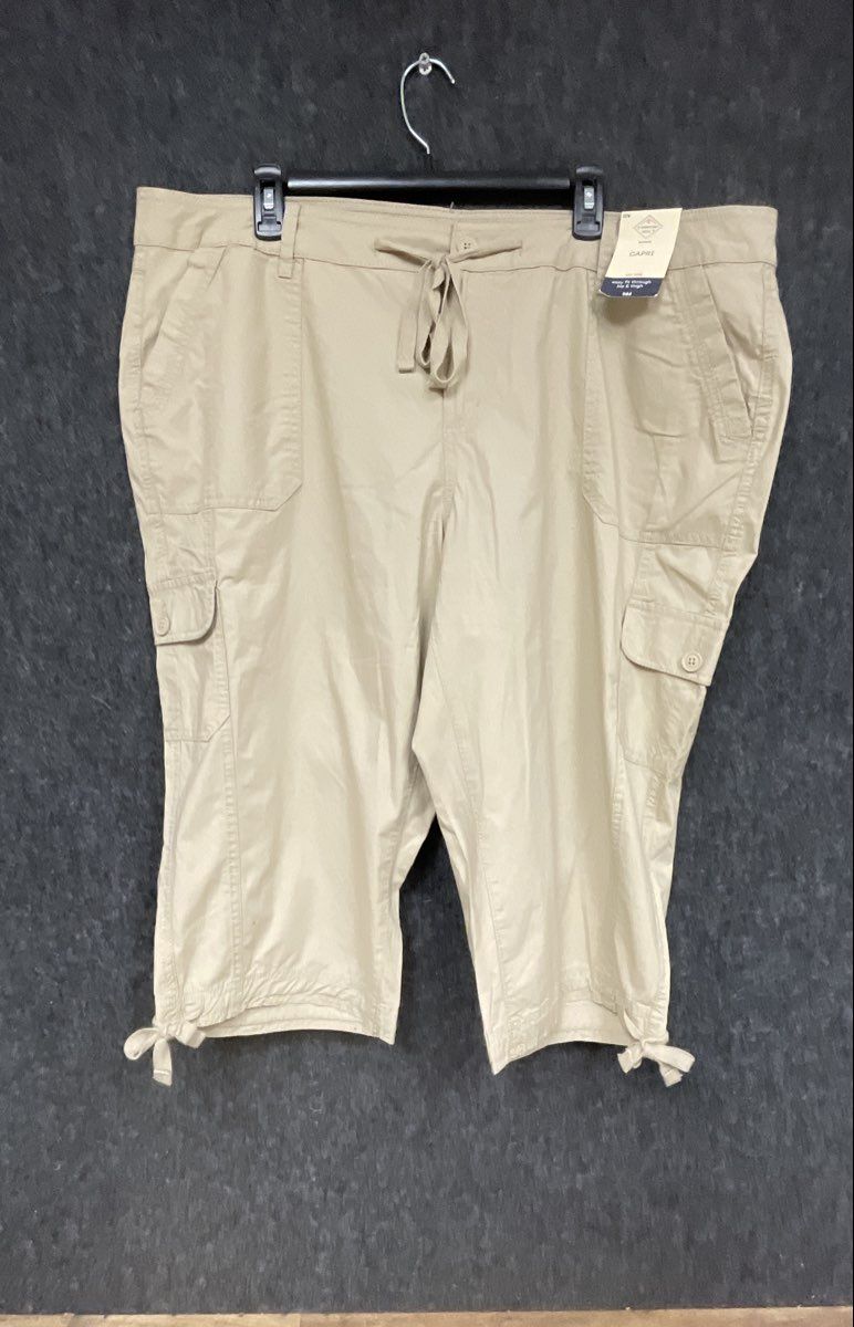 St. John's Bay Women's Khaki Capri Cargo Pants Mid Rise Easy Fit Sz 20W NWT