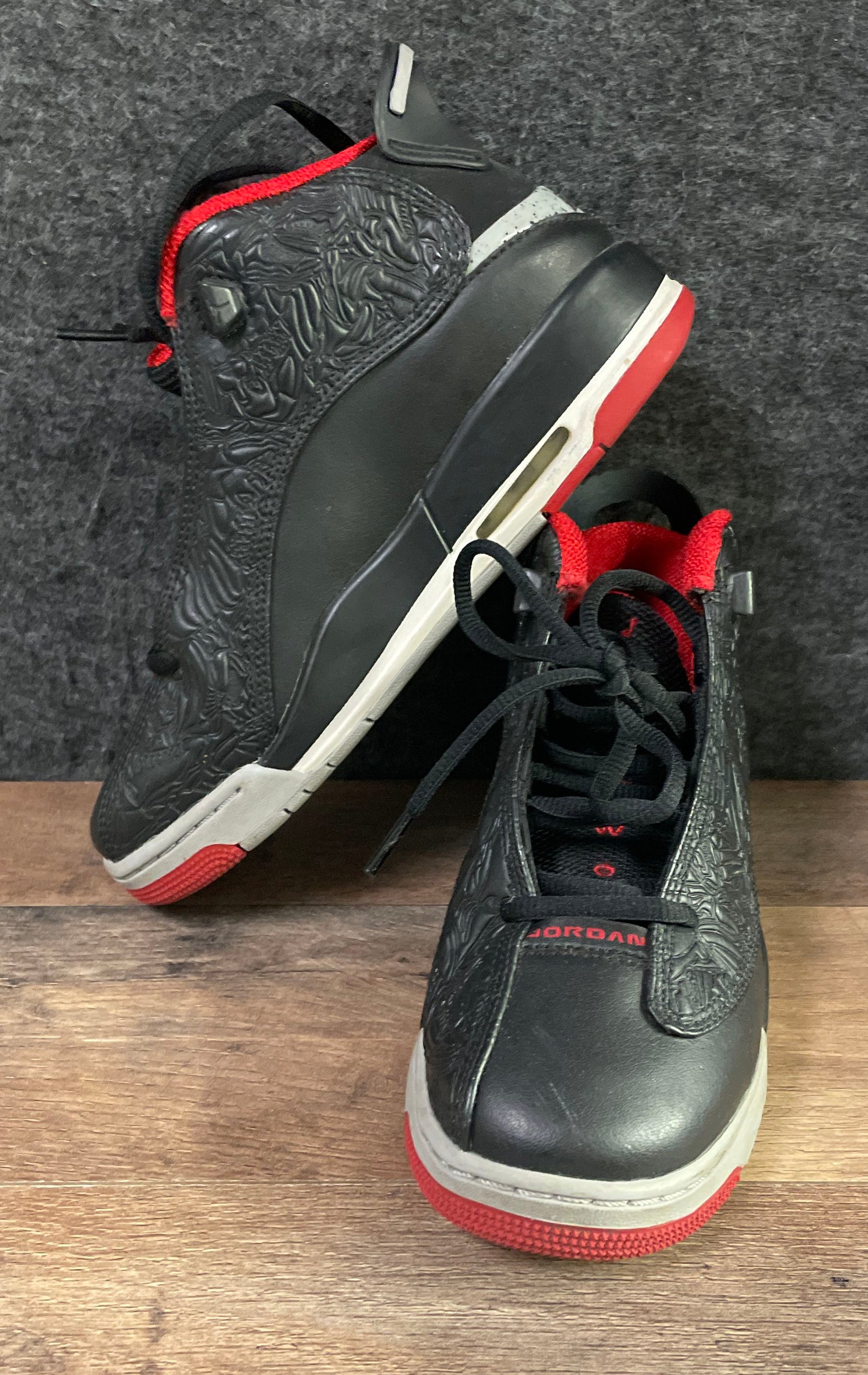 Nike Air Jordan Dub Zero Black Gym Red White Youth GS Sneakers Size 4.5Y