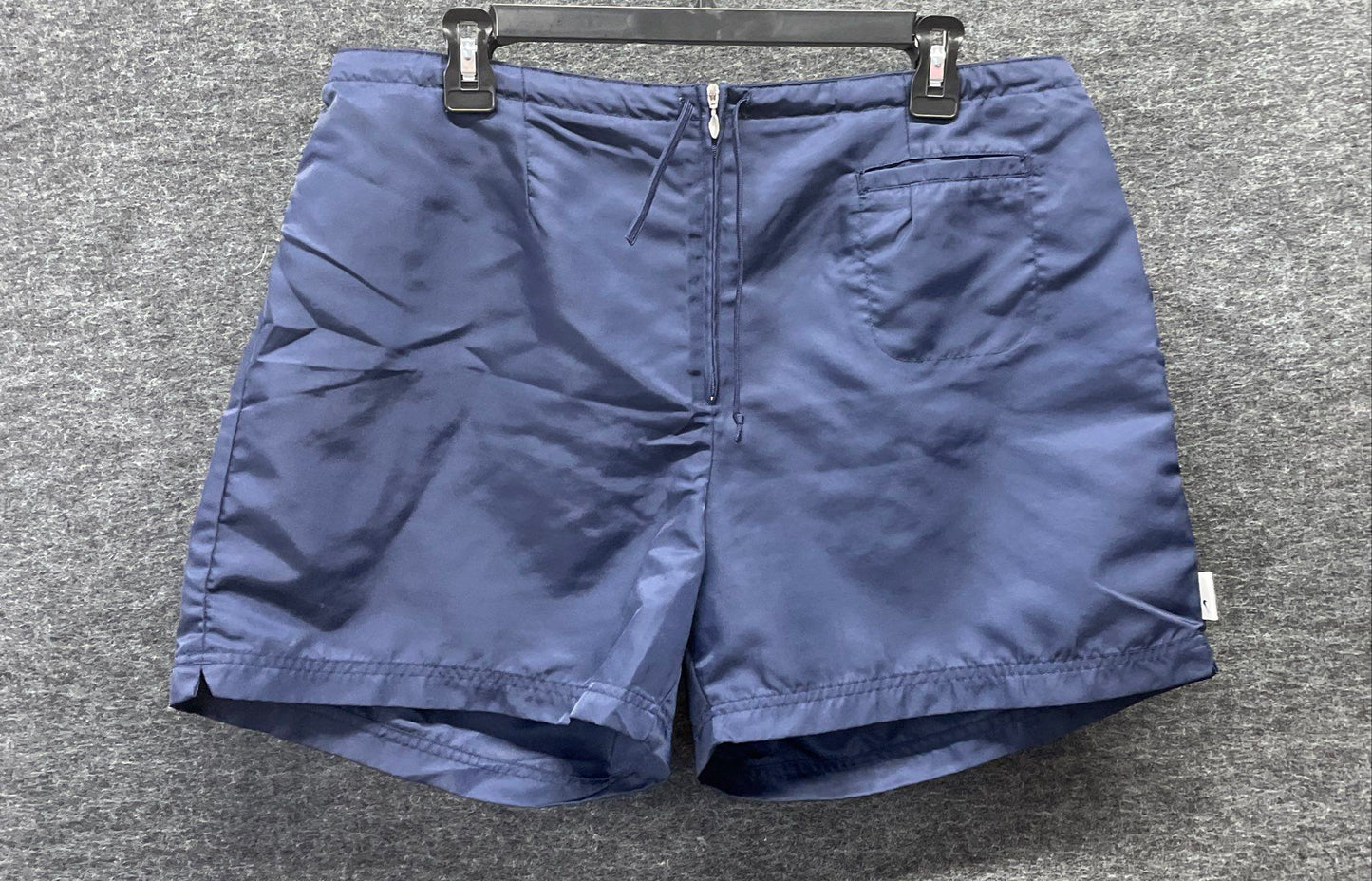 Nike Youth Boys Navy Blue Vintage Y2K Nylon Athletic Swim Shorts Sz XL 16-18