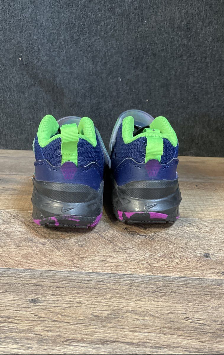 Nike Hustle D 12 Blue Purple Green Kids Basketball Shoes Size 13C
