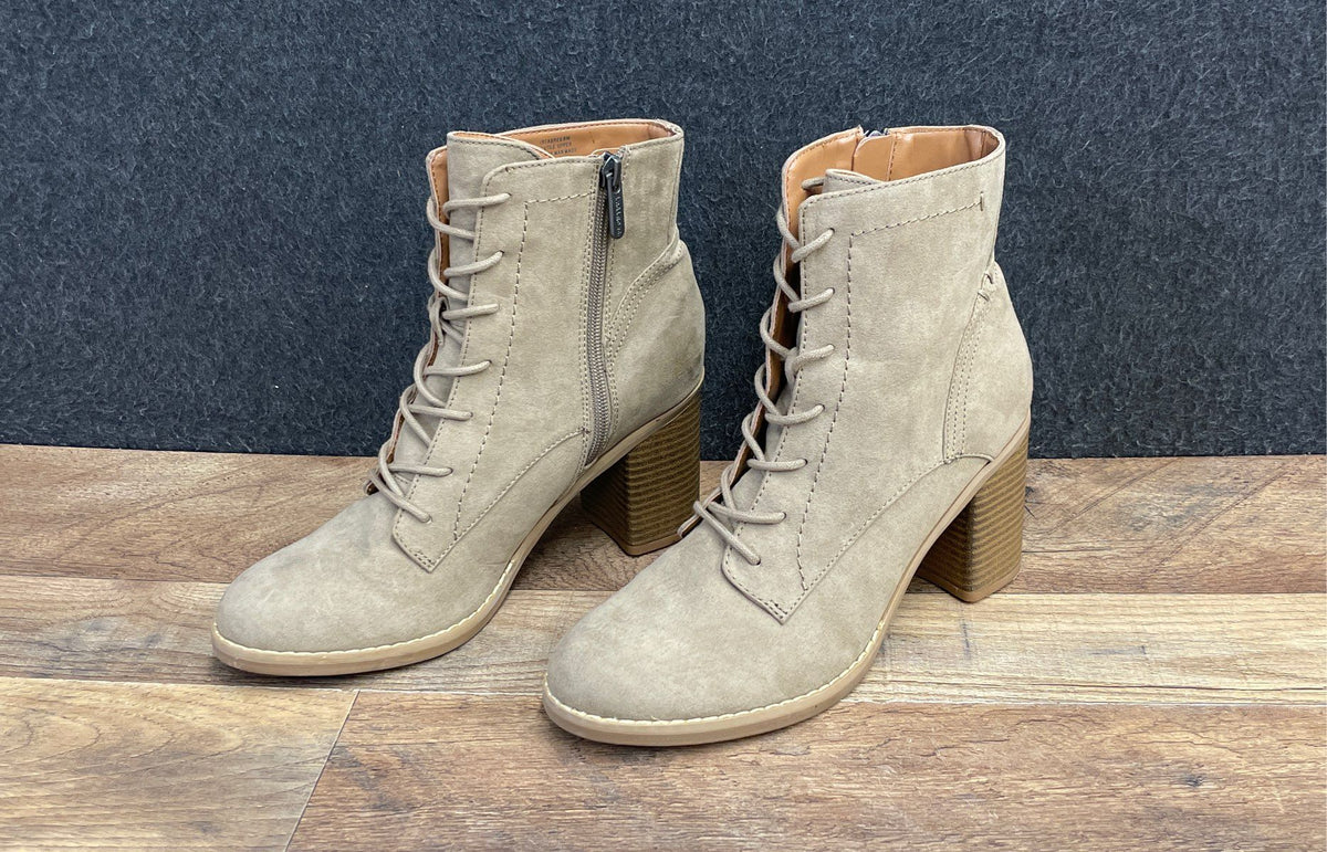 Indigo Rd IRFABRE Tan Textile Lace-Up Side Zip Block Heel Ankle Boots Size 8M