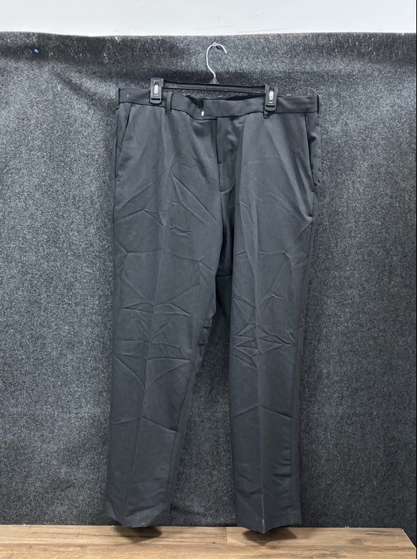 IZOD Men's Charcoal Performance Stretch Dress Pants Straight Fit Sz 38x30 NWT