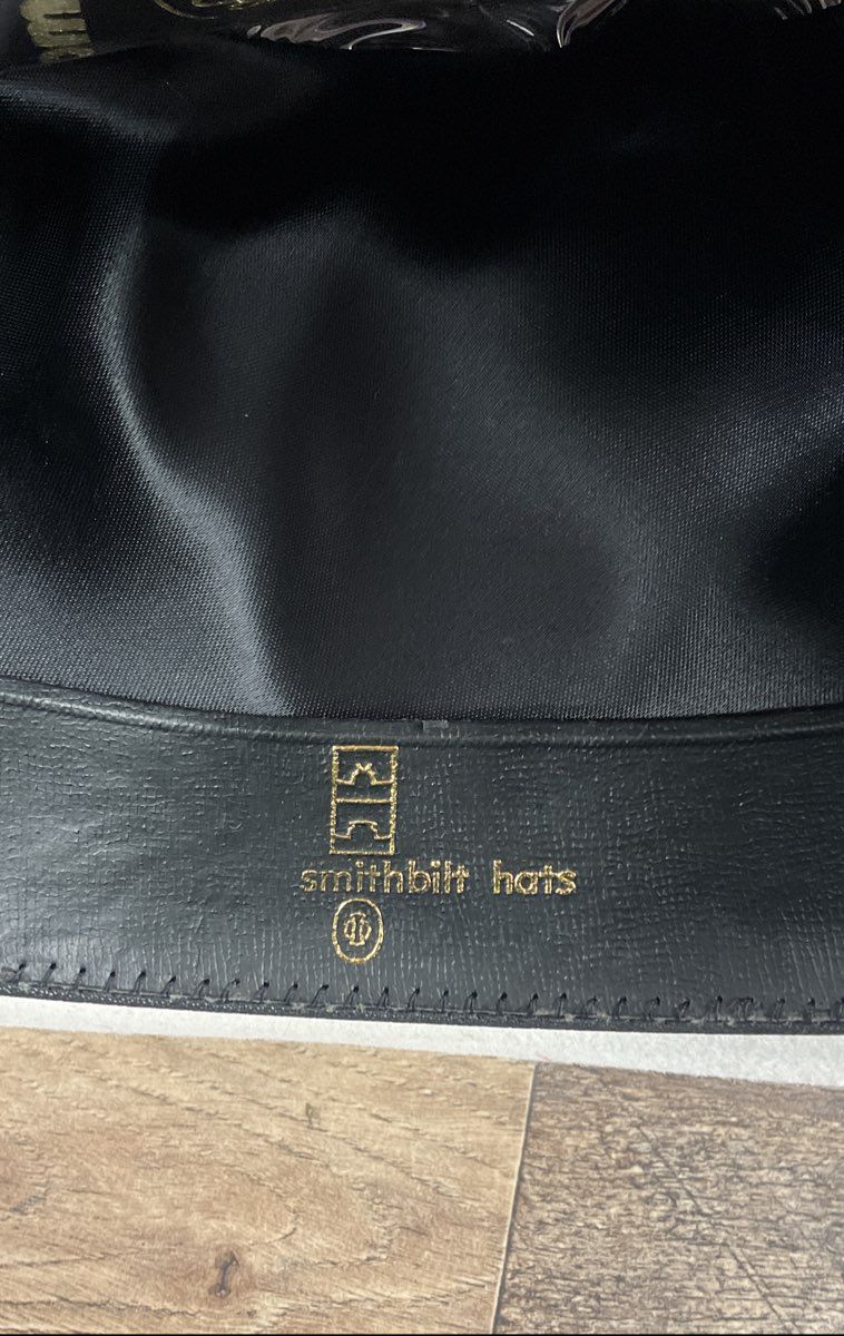 Vintage Smithbilt Men's Off-White Felt Western Cowboy Hat Woven Feather Band