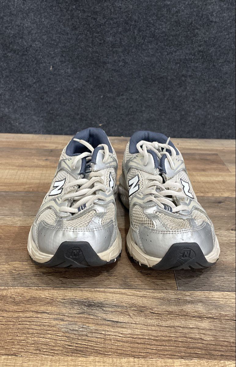 New Balance 530 Silver Navy White Running Shoes Boys Size 5.5