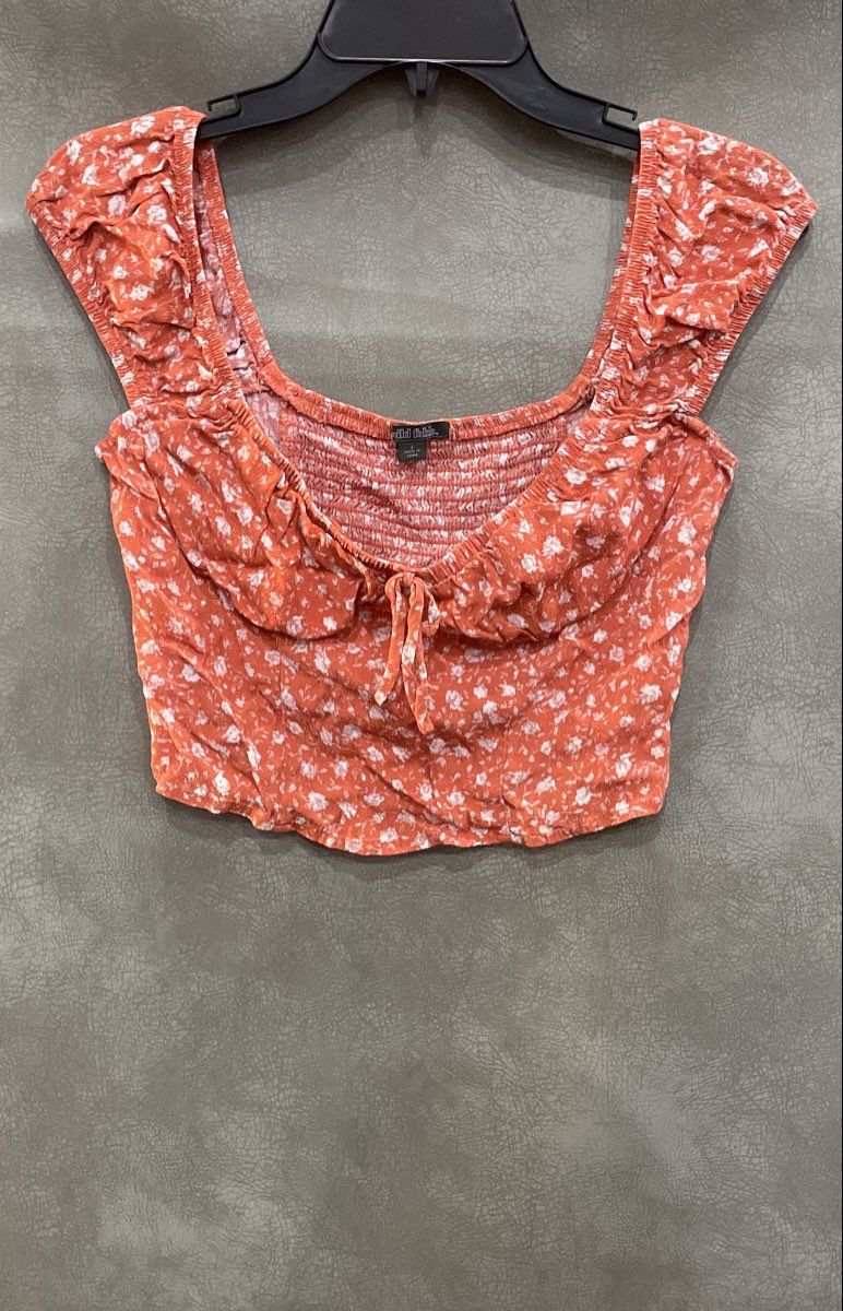 Wild Fable Women's Salmon Floral Tie Front Smocked Rayon Crop Top Size S