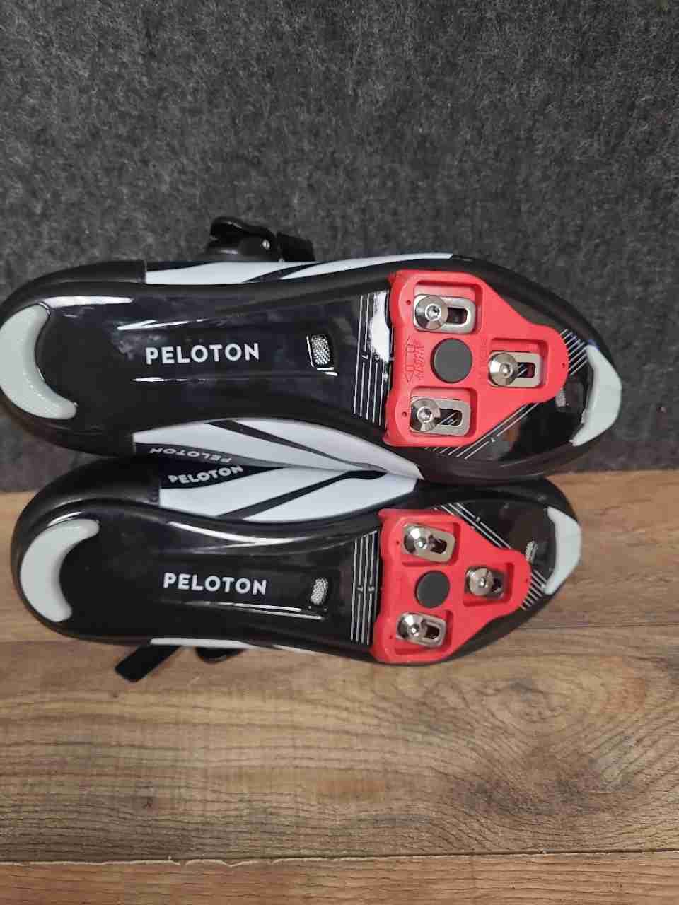 Peloton Cycling Shoes Black Red White Cleats Included Size EU 40