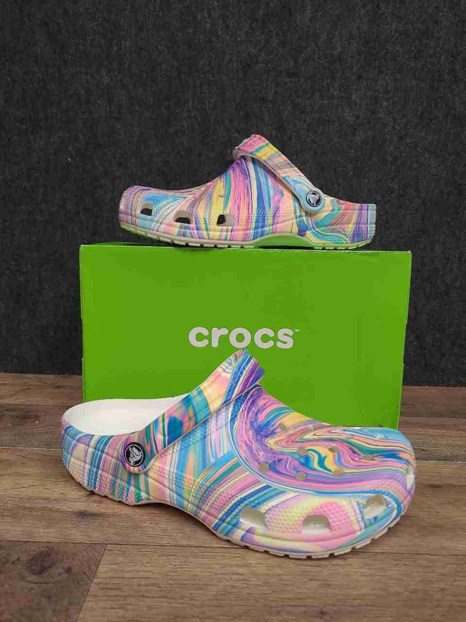 Crocs Classic Marbled Clog Multi Color Marbled Men's Size 7 Women's Size 9