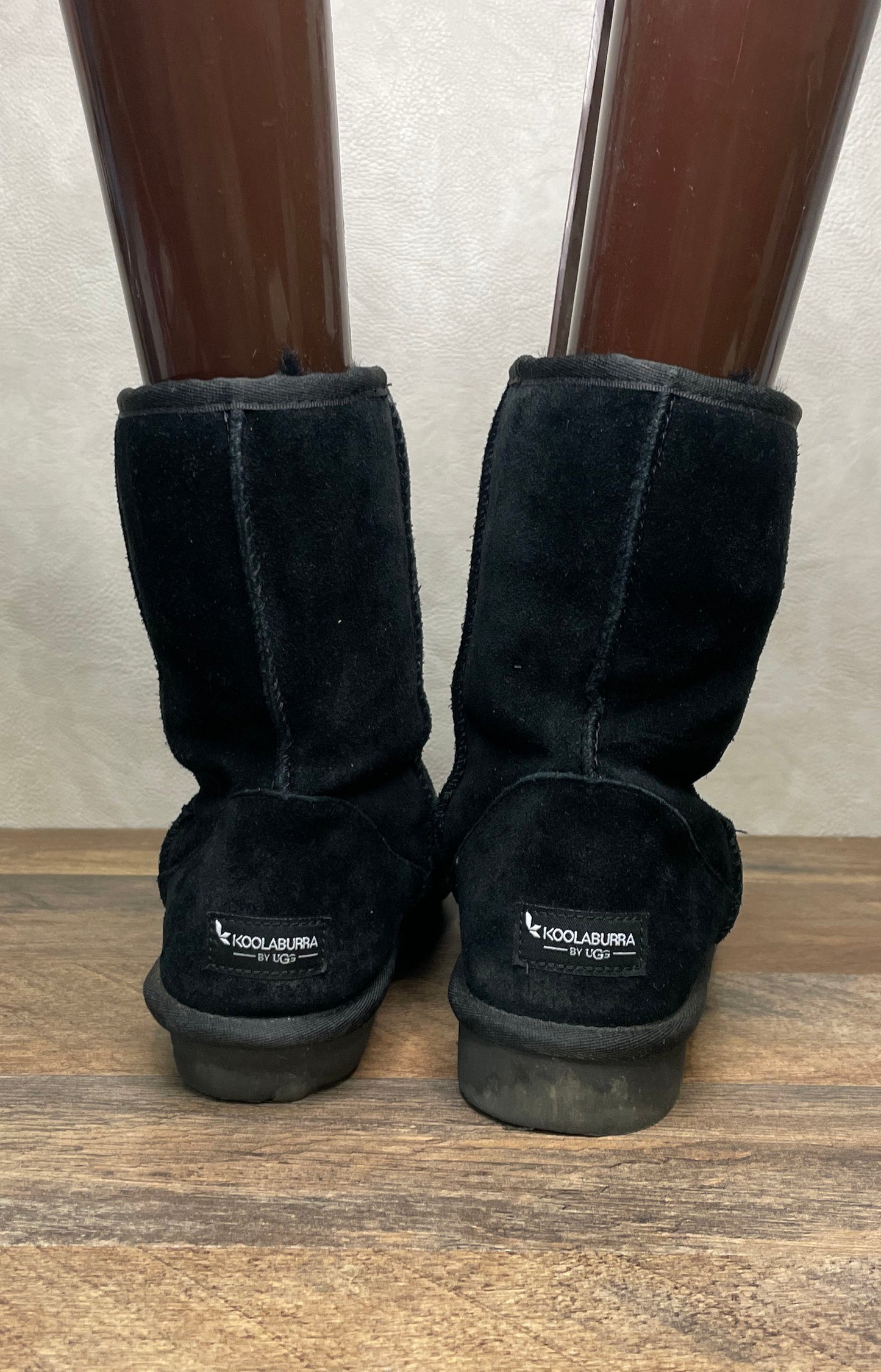Koolaburra by UGG Black Suede Faux Fur Lined Short Boots Women's Size 9