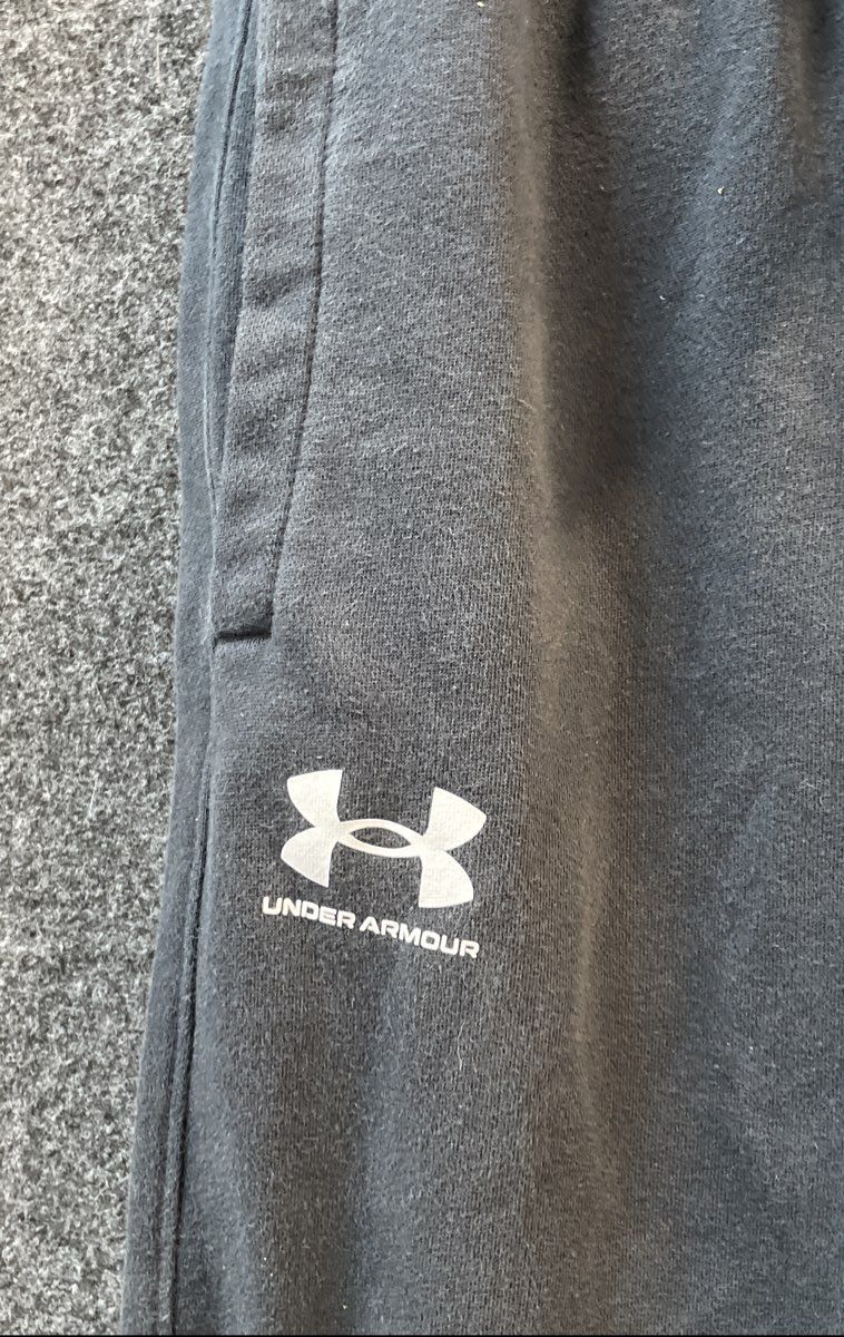 Under Armour Men's Charcoal Gray Loose Rival Fleece Jogger Pants Sz Medium