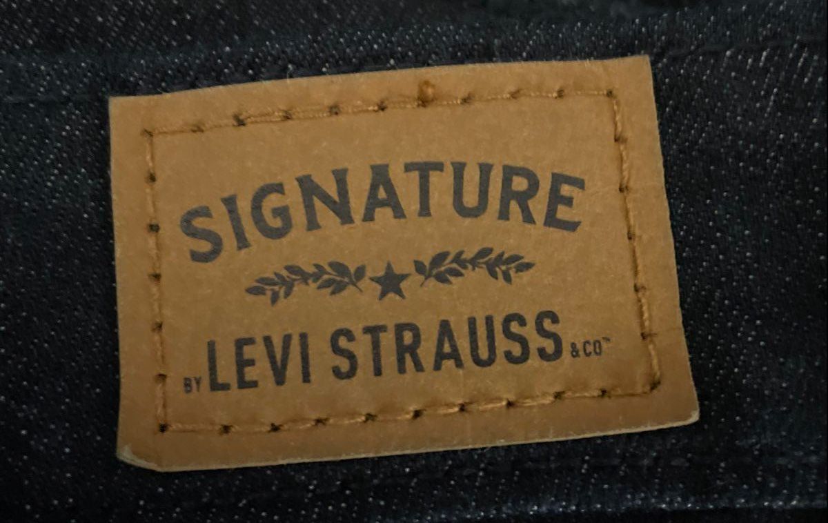 Signature by Levi Strauss Women's Mid Rise Bootcut Dark Wash Jeans Sz 10L