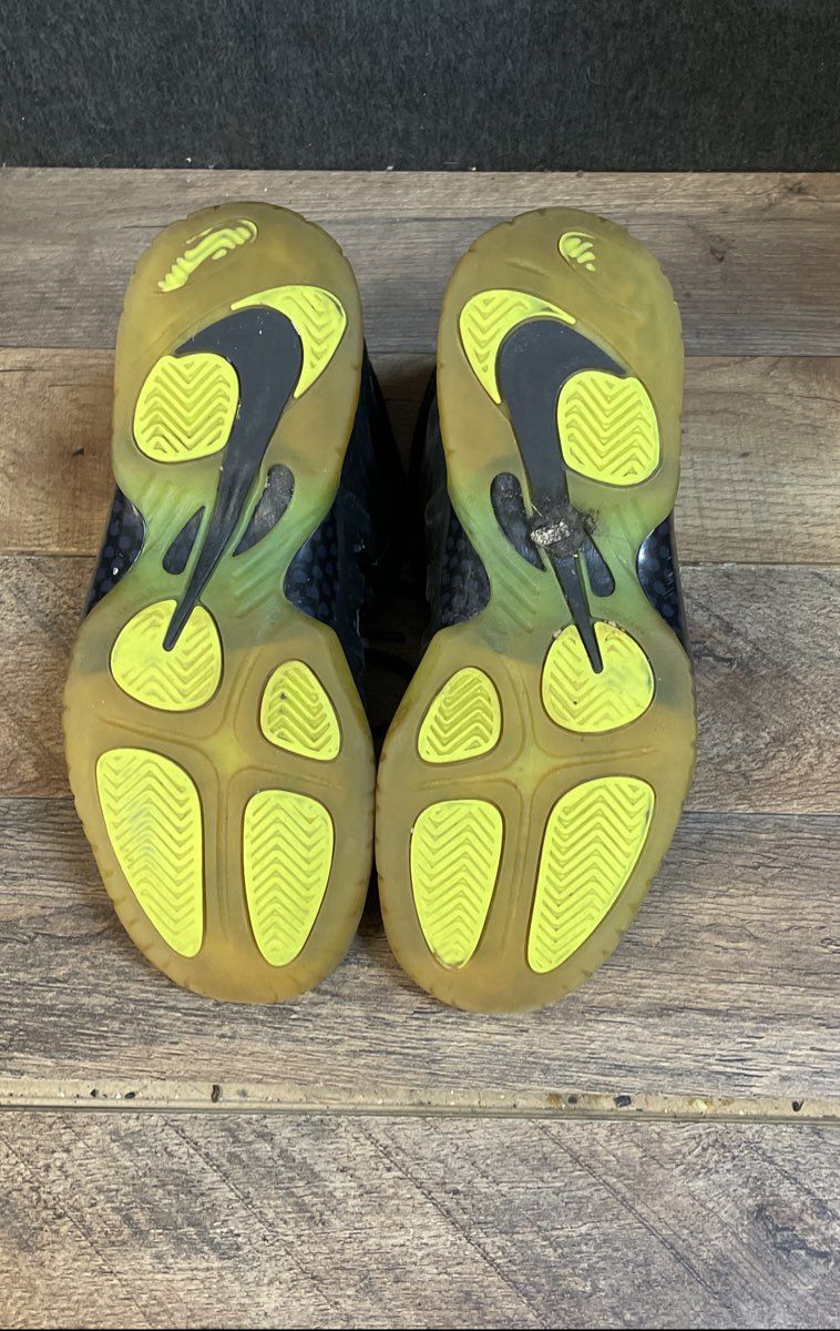 Nike Little Posite One Black Volt Green Youth Basketball Sneakers Size 5.5Y