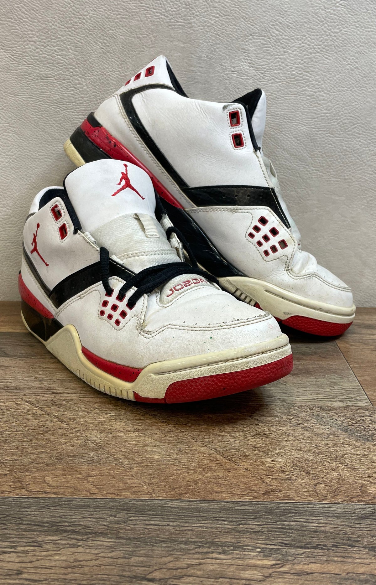 Nike Air Jordan Flight 23 White Black Gym Red Sneakers Size 8