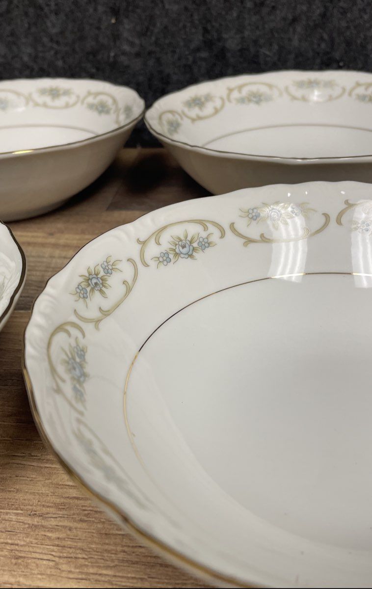 Noritake Cameo 3553 Coupe Soup Bowls Set of 6 Vintage China Gold Trim