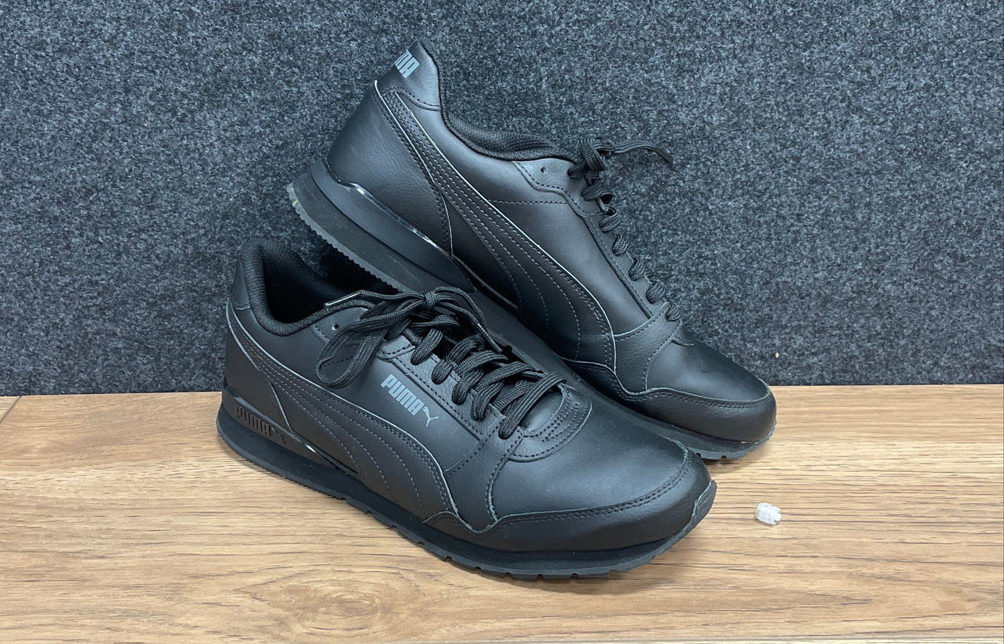 Puma ST Runner v3 L Triple Black Leather Lifestyle Sneakers Men's Size 13