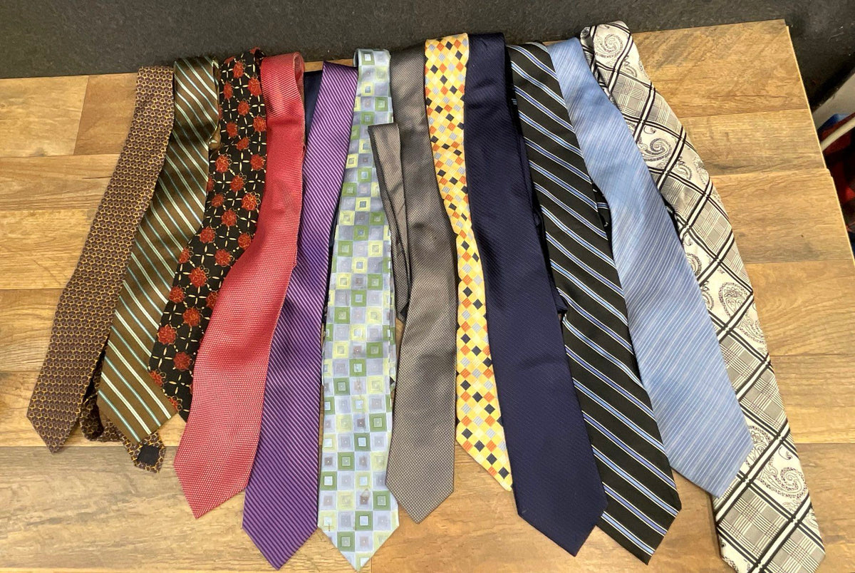 Michael Kors Tommy Hilfiger Nautica Men's Necktie Lot 11 Piece Silk Patterned
