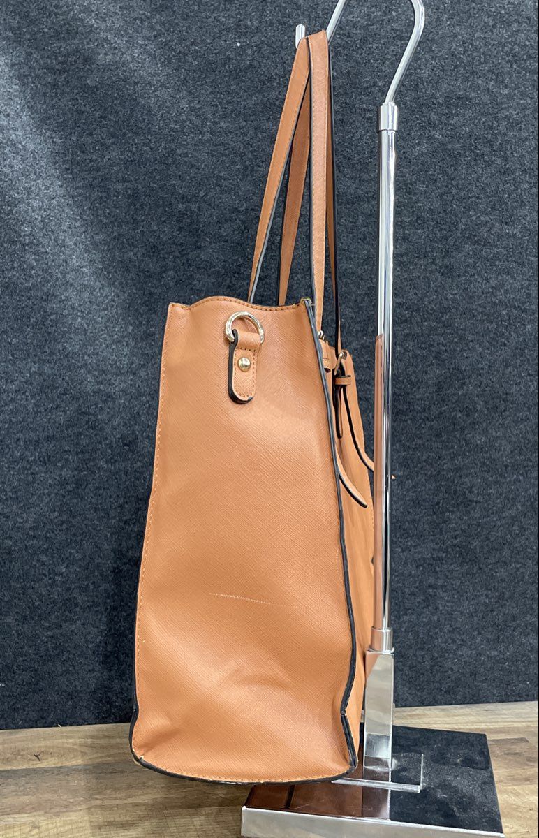 Unbranded Brown Leather Laptop Bag Large Tote Briefcase Gold Hardware