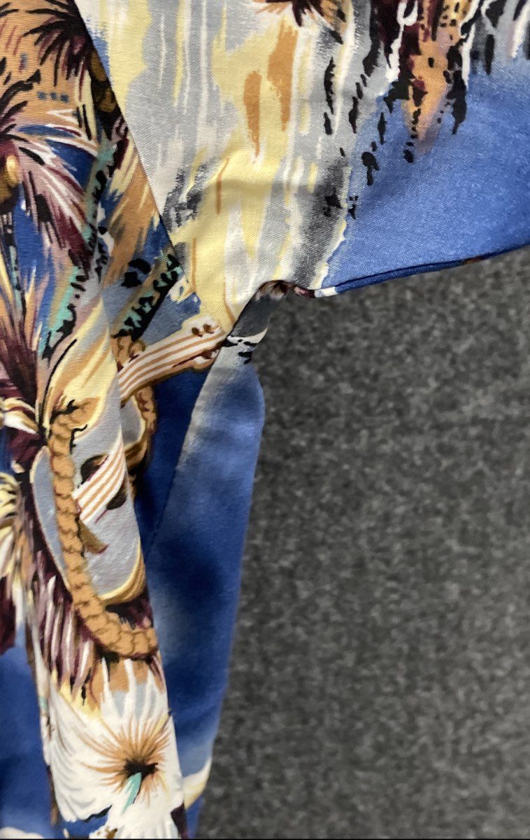 Vintage 90s Hilo Hattie Boy's Blue Rayon Tropical Scenic Hawaiian Shirt Sz XL