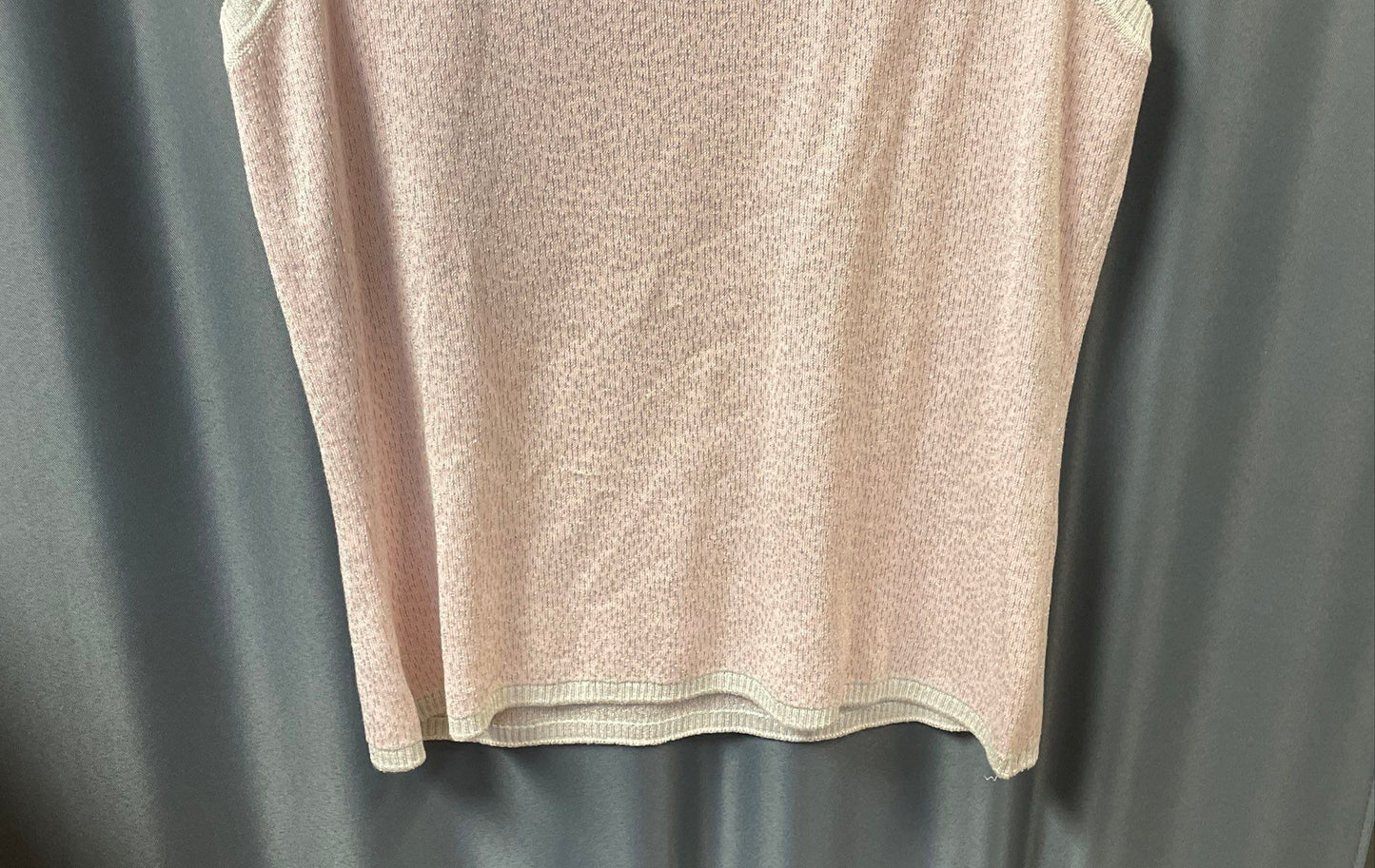 St. John Sport Women's Pink Silver Metallic Knit Sleeveless Top Tank Sz S USA