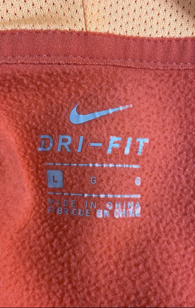 Nike Men's Orange Dri-FIT Pullover Hoodie Large Swoosh Outline Thumbholes Sz L