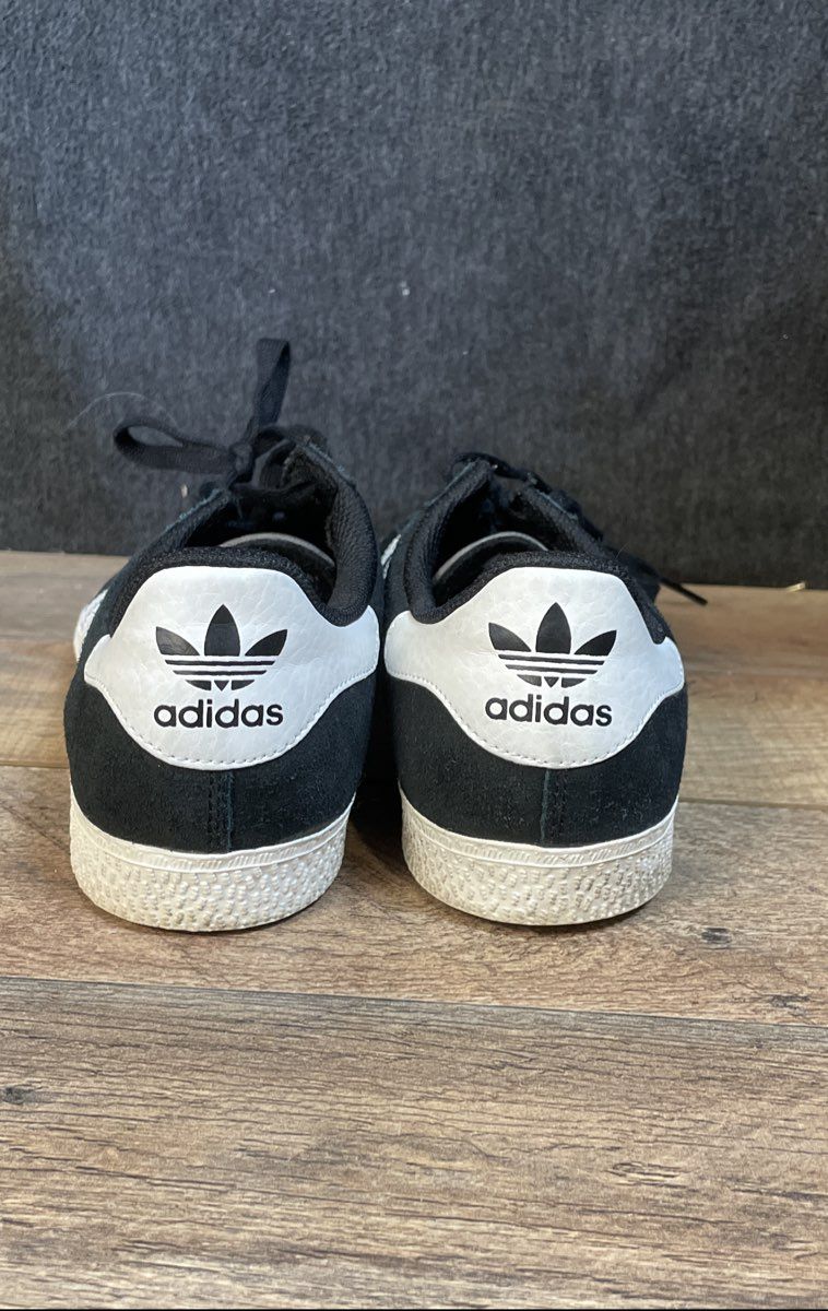 Adidas Originals Gazelle Core Black White Suede Sneakers Women's 6