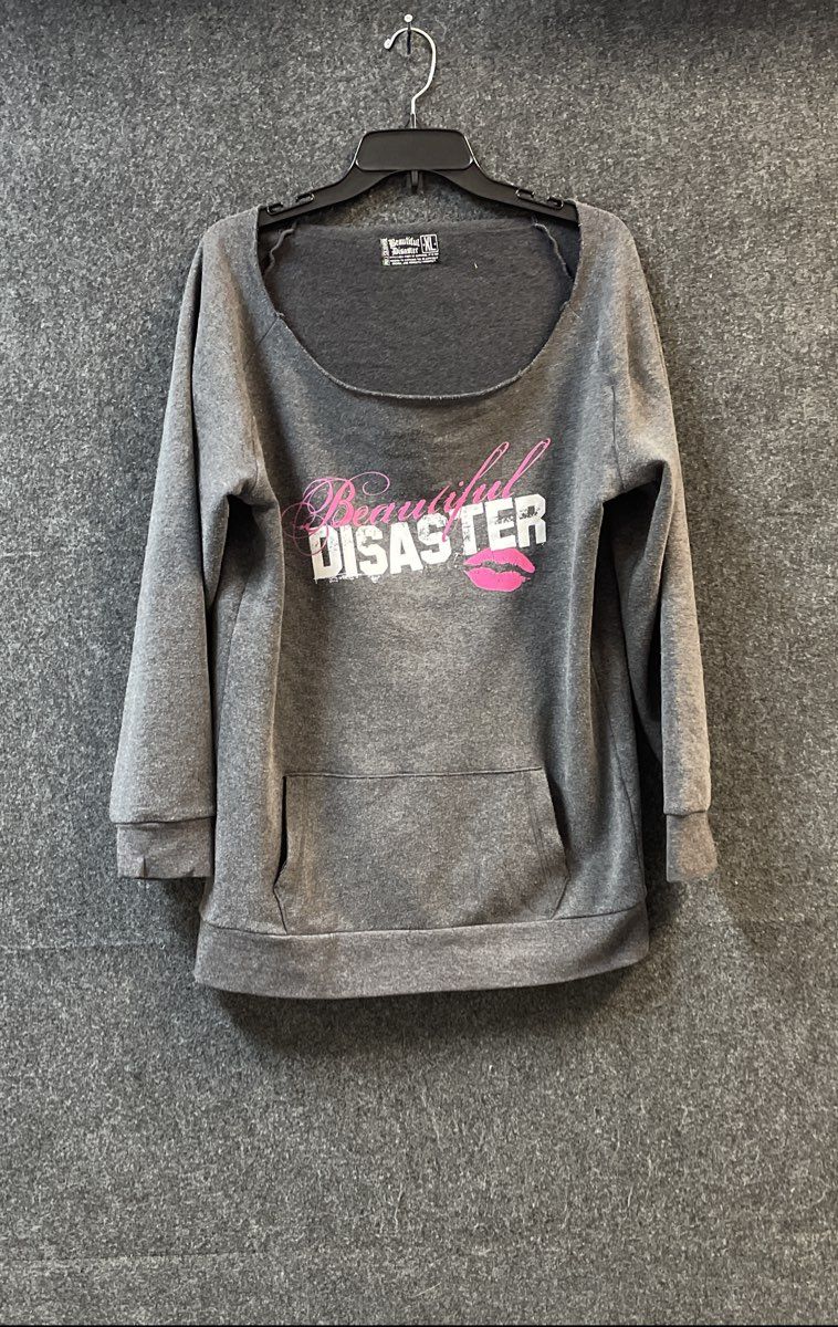 Beautiful Disaster Women's Gray Raw Edge Graphic Pocket Sweater Sz XL