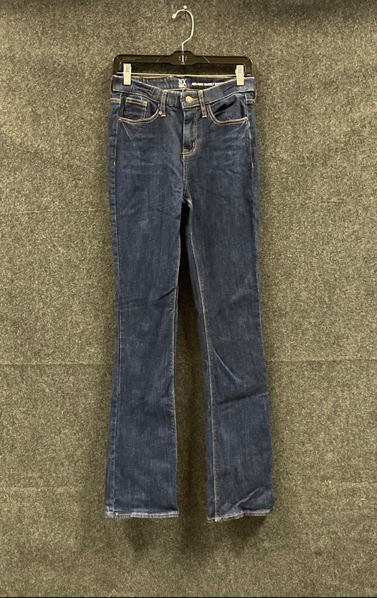 New York & Company Women's Blue Mid-Rise Barely Bootcut Jeans Sz 6 NWT
