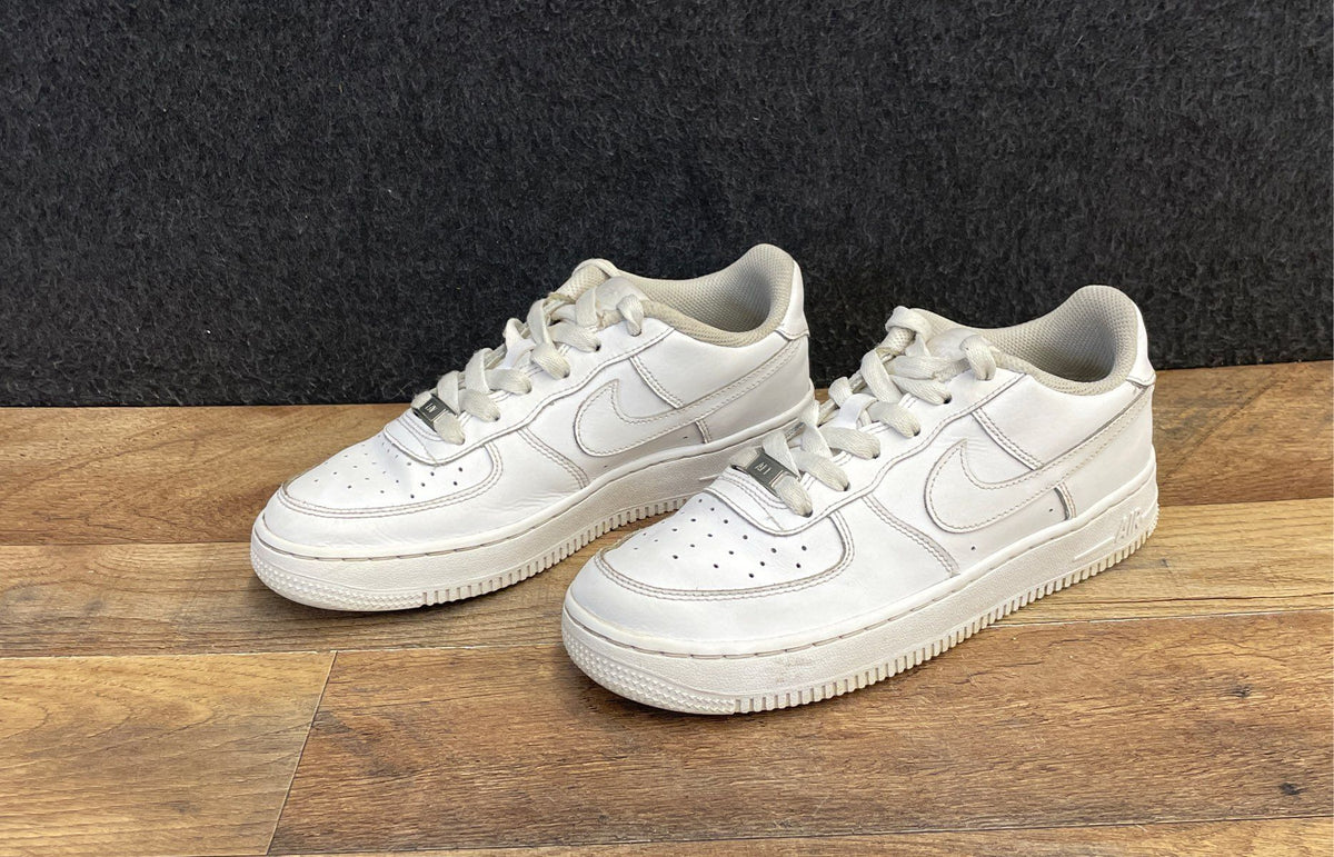 Nike Air Force 1 Low Triple White Youth Sneakers Size 5.5Y