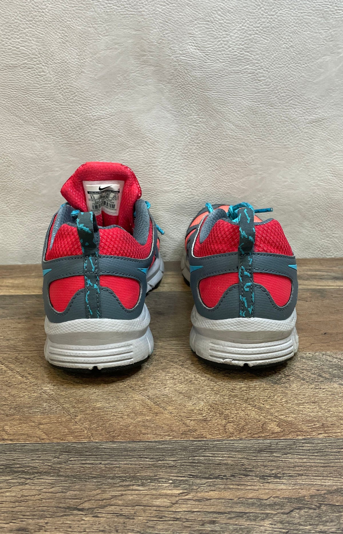 Nike Alvord 10 Grey Blue Orange Red Trail Running Shoes Women's Size 8.5