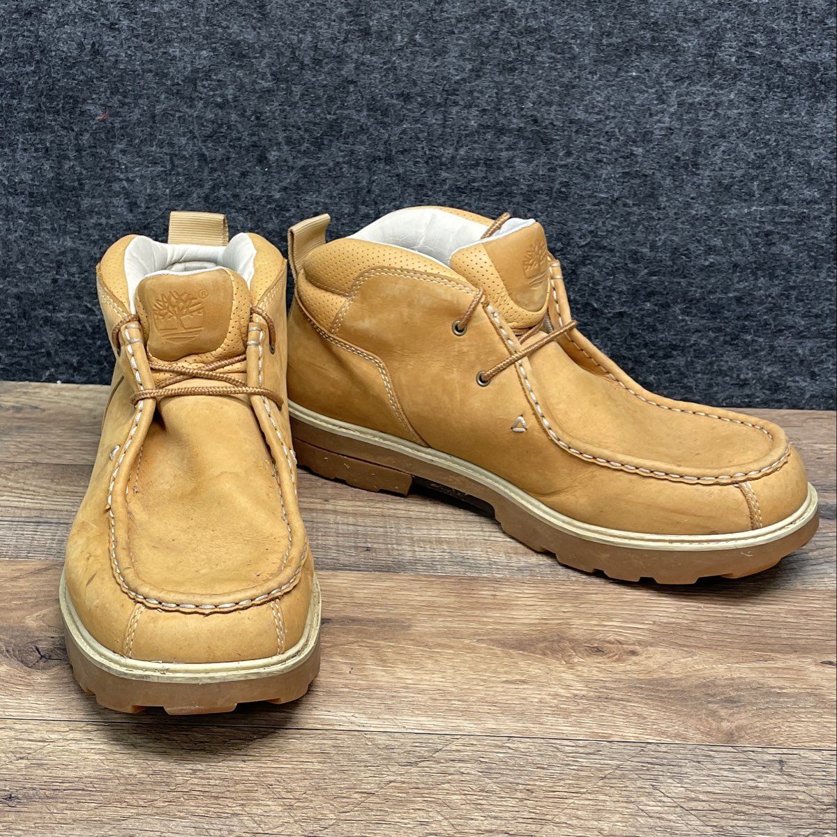 Timberland Newmarket 41053 Moc Toe Wheat Nubuck Chukka Boots Men's Size 12M